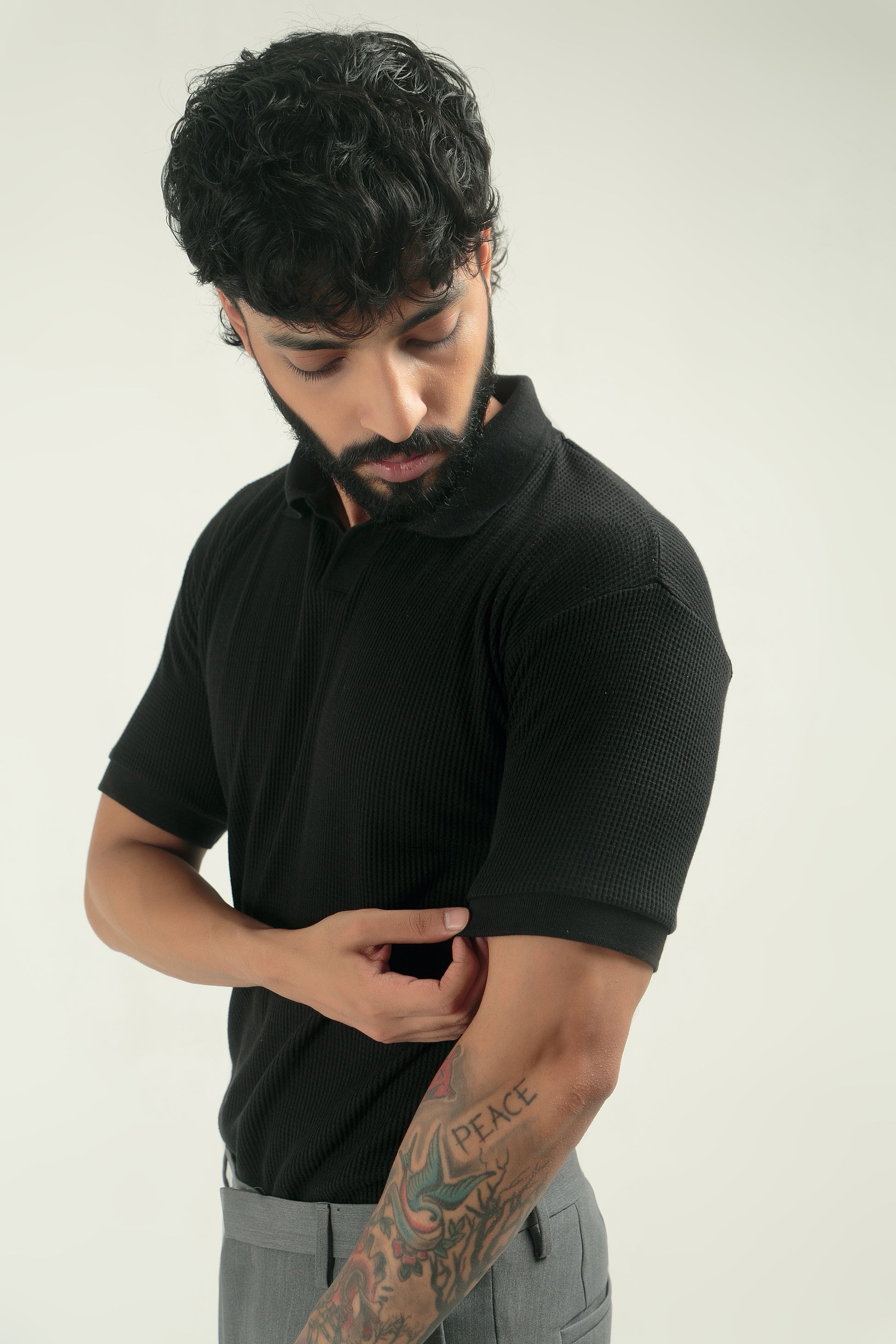 TEXTURED POLO | BLACK